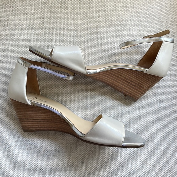 Cole Haan cream leather wedge sandals w/ silver accents - Picture 1 of 5